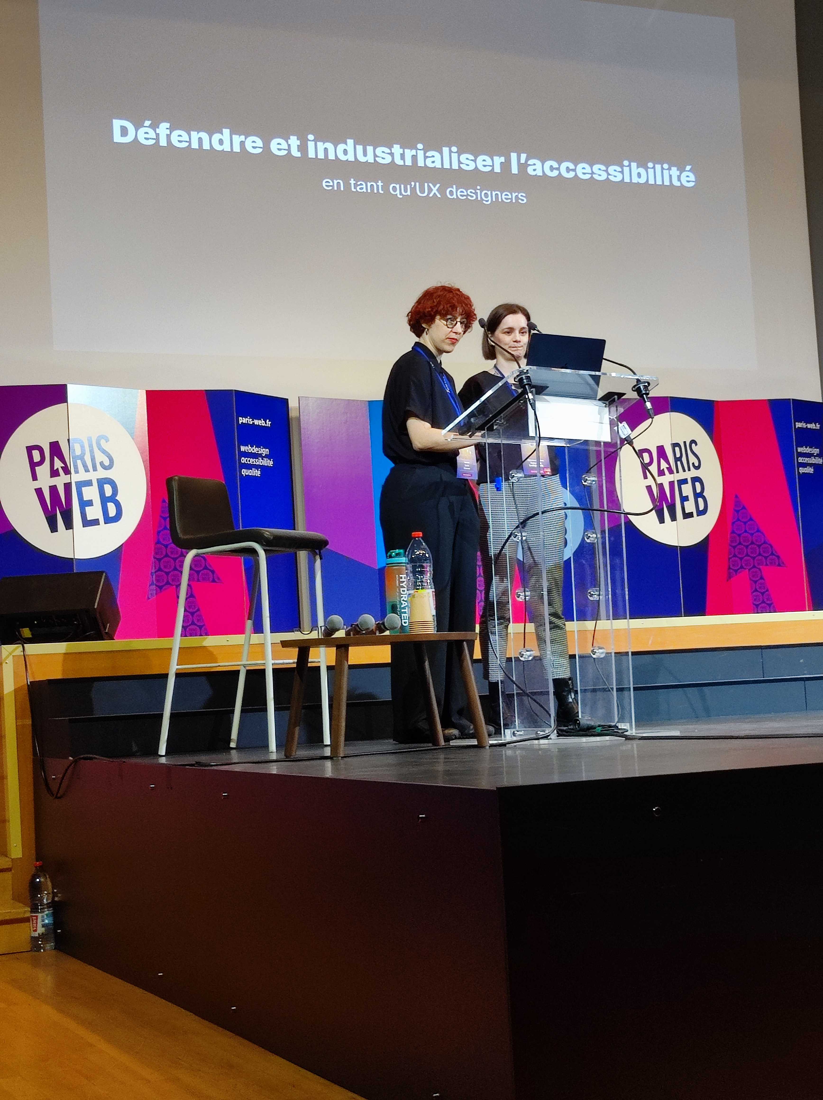 Tamara Sredojevic et Nora Goerne pour la conférence "Défendre et industrialiser l’accessibilité en tant qu’UX designer"